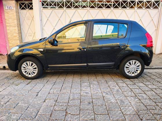 RENAULT SANDERO 1.6 PRIVILÈGE 8V FLEX 4P MANUAL